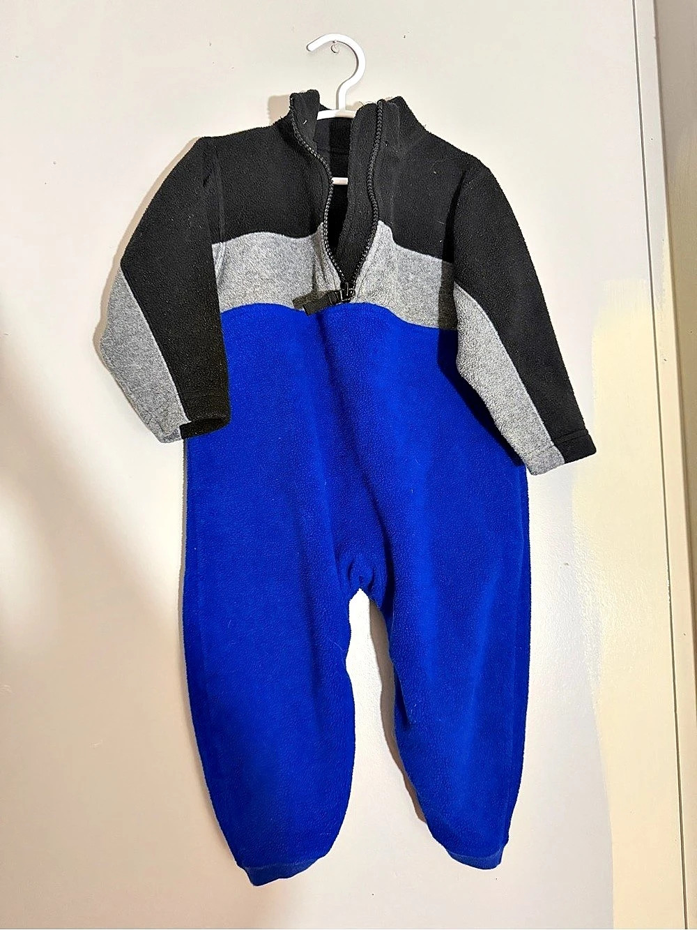 Vintage GAP Blue & Black Fleece Footie Baby 24-30 mos
